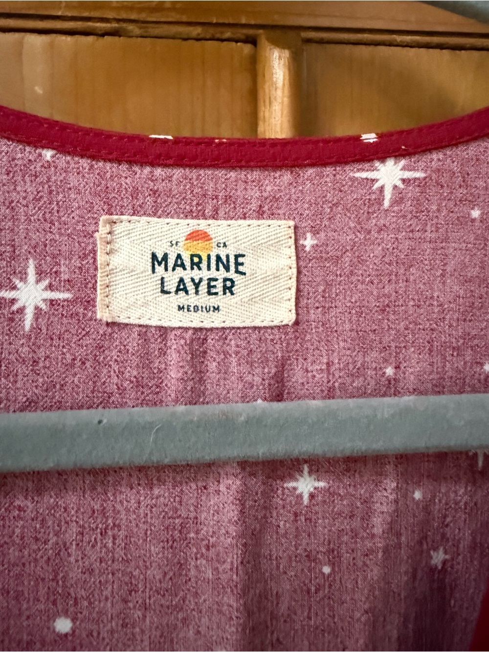 Marine Layer Lindy Jumpsuit in a red and white star print womens medium EUC - Picture 5 of 7